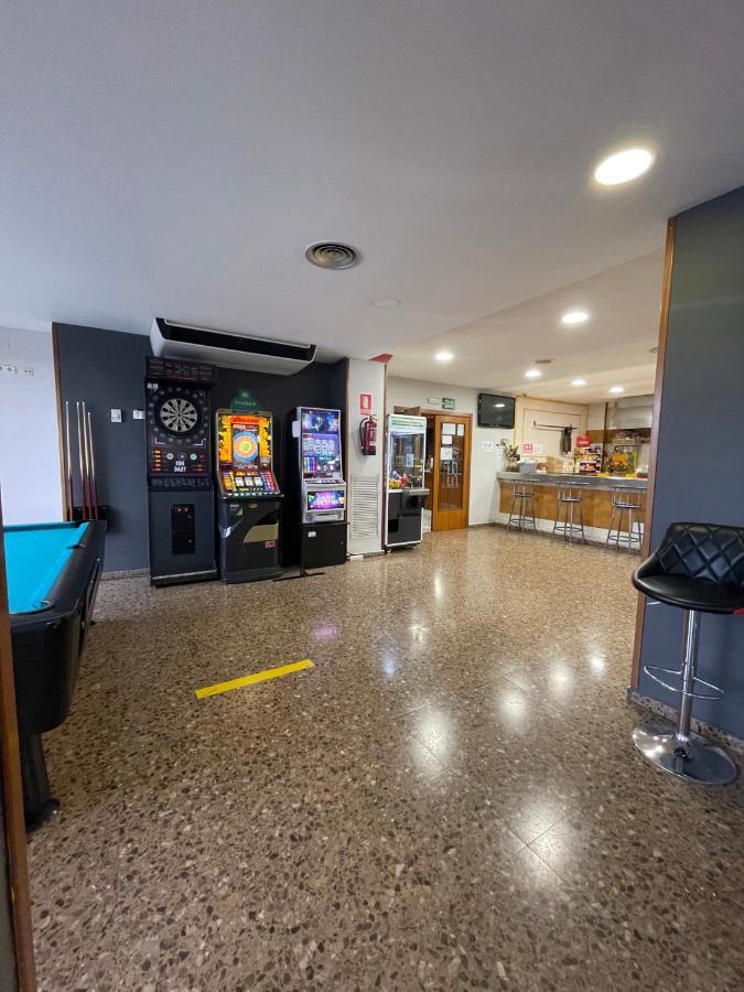 Hotel Reina Isabel ييذا المظهر الخارجي الصورة
