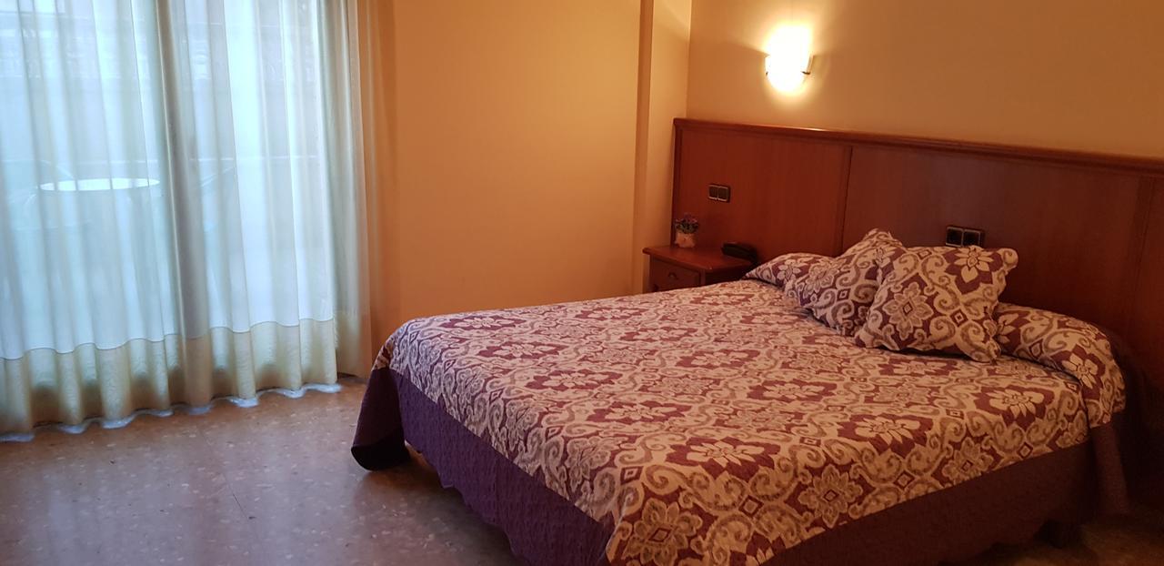 Hotel Reina Isabel ييذا المظهر الخارجي الصورة