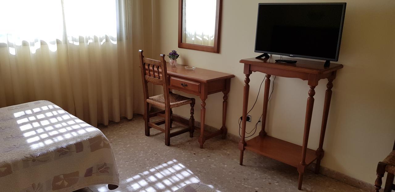 Hotel Reina Isabel ييذا المظهر الخارجي الصورة